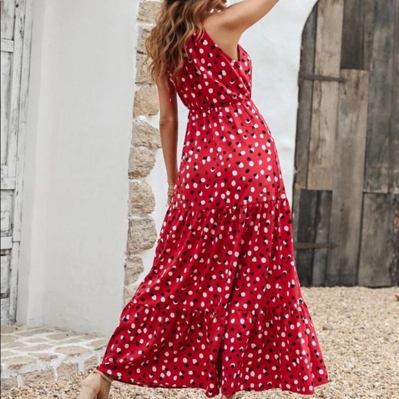 Boho dot halter maxi dress - Picture 2 of 6